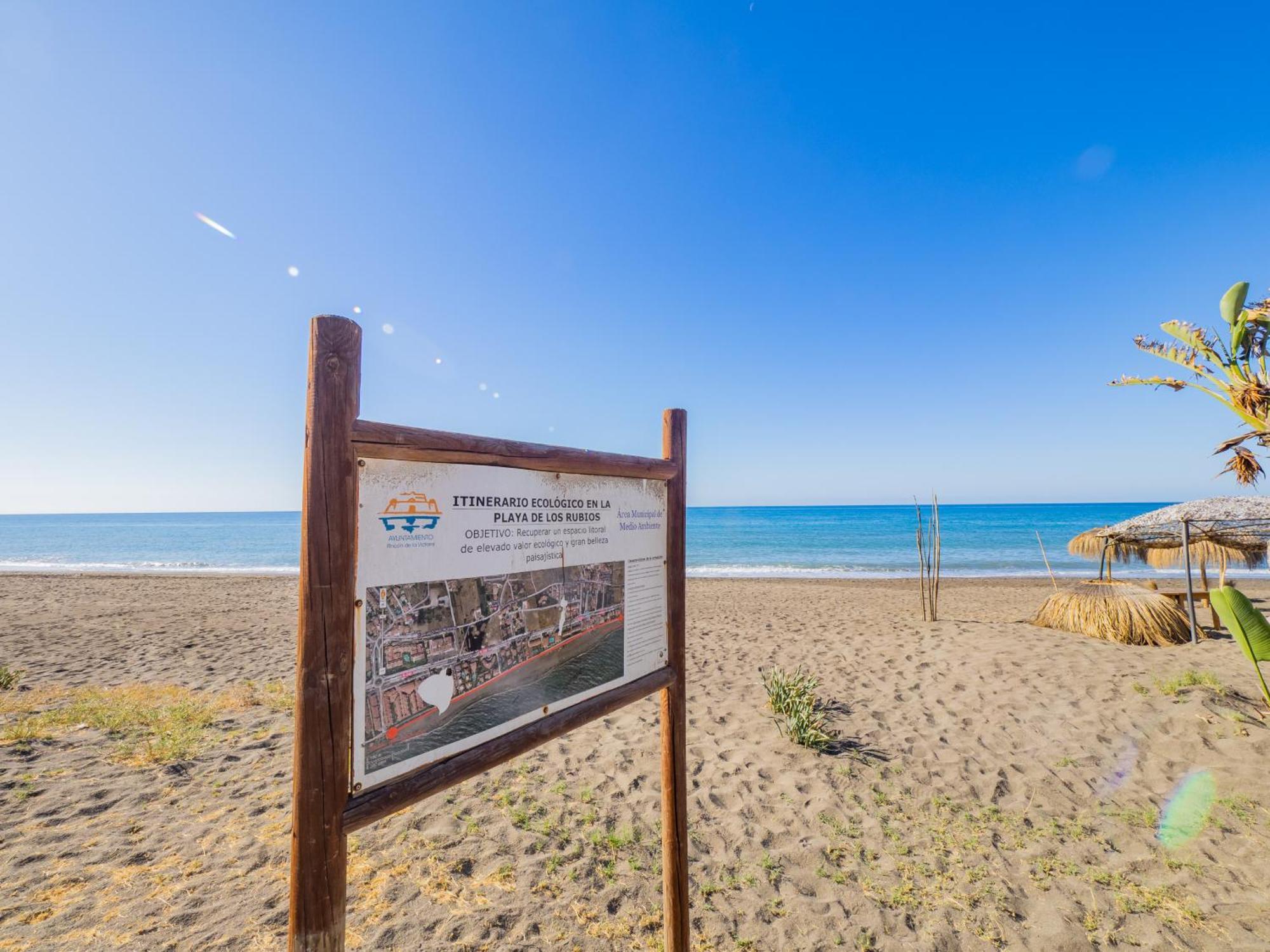 Cubo'S Hostal William'S Sunny 3 Торре-де-Бенаґальбон Екстер'єр фото